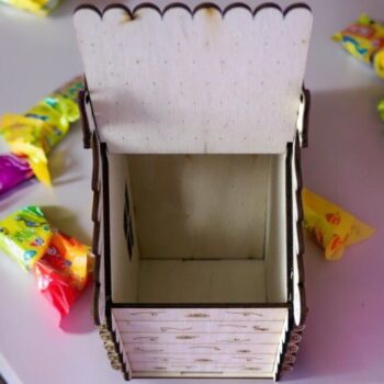 Intra απο ξύλο plywood 3mm-4mm πάχος – Κουτί καραμέλας Χριστουγεννιάτικου Σπίτι 10x10 cm INTRAVECTRY-MY554085 - Image 3