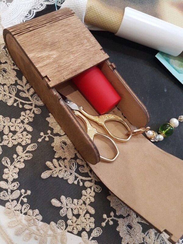 1759017745_origami-tool-box-with-living-hinge-_1