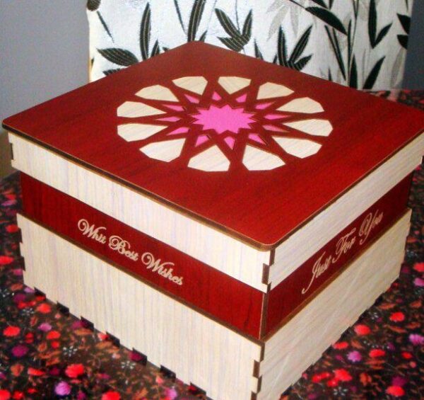 1759017765_personalized-square-gift-box-_1