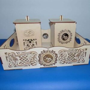 Intra απο ξύλο plywood 3mm-4mm πάχος – Διακοσμητικός ξύλινος δίσκος σερβιρίσματος με δύο κουτιά δώρο για ζευγάρι 20x25 cm INTRAVECTRY-MY546195