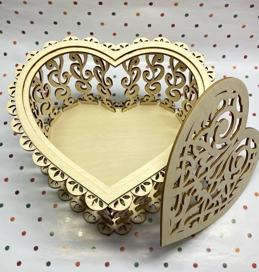 Intra απο ξύλο plywood 3mm-4mm πάχος – Filigree Heart Gift Box File 12x15 cm INTRAVECTRY-MY546241