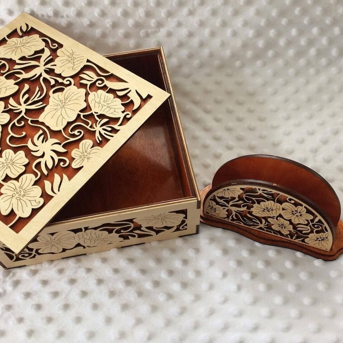 Intra απο ξύλο plywood 3mm-4mm πάχος – Κύλιση Saw Pattern Keepsake Box 20x25 cm INTRAVECTRY-MY546249