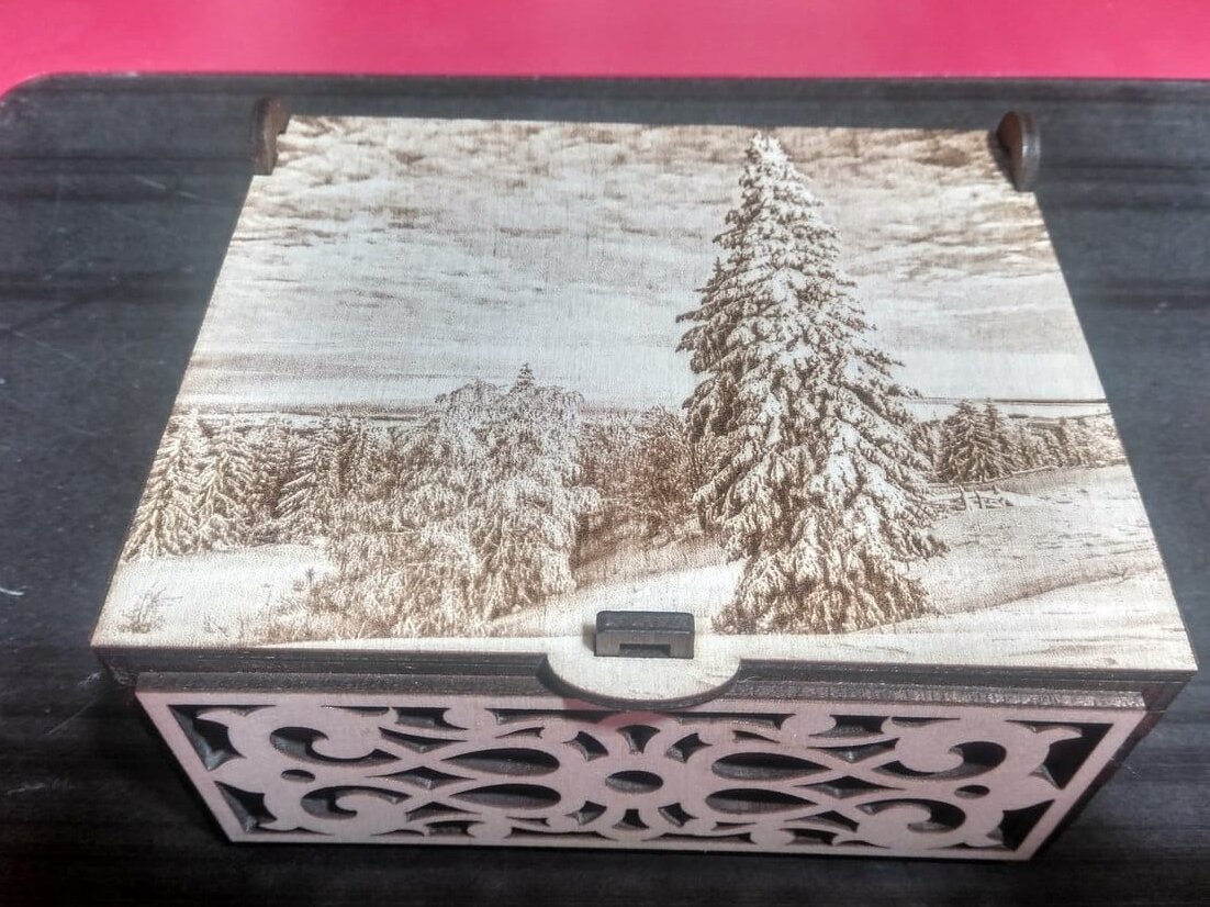 Intra απο ξύλο plywood 3mm-4mm πάχος – Διάταξη χειμερινού κουτιού κοσμημάτων με χαραγμένο ξύλο 20x25 cm INTRAVECTRY-MY557566