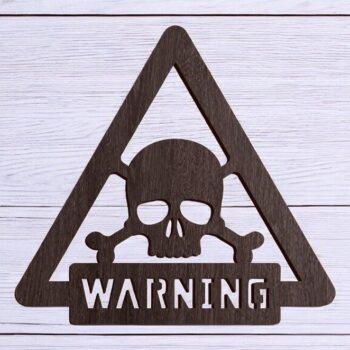 Intra απο ξύλο plywood 3mm-4mm πάχος – Προειδοποιητικό σημάδι με κρανίο και χιαστί 20x20 cm INTRAVECTRY-MY551710 - Image 1