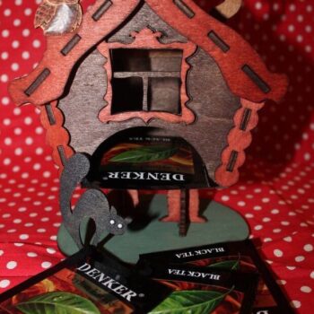 Intra απο ξύλο plywood 3mm-4mm πάχος – Baba Yaga Tea Bag Hut House 40x40 cm INTRAVECTRY-MY553751 - Image 2