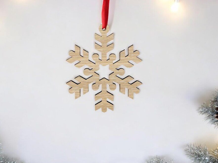 Intra απο ξύλο plywood 3mm-4mm πάχος – Ξύλινη κρεμαστή νιφάδα χιονιού 40x45 cm INTRAVECTRY-MY558206