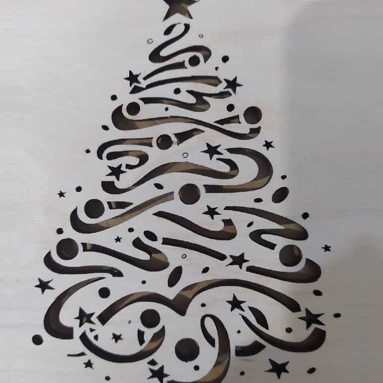 Intra απο ξύλο plywood 3mm-4mm πάχος – ξύλο στένσιλ με Swirly Χριστουγεννιάτικο Δέντρο 35x40 cm INTRAVECTRY-MY550534