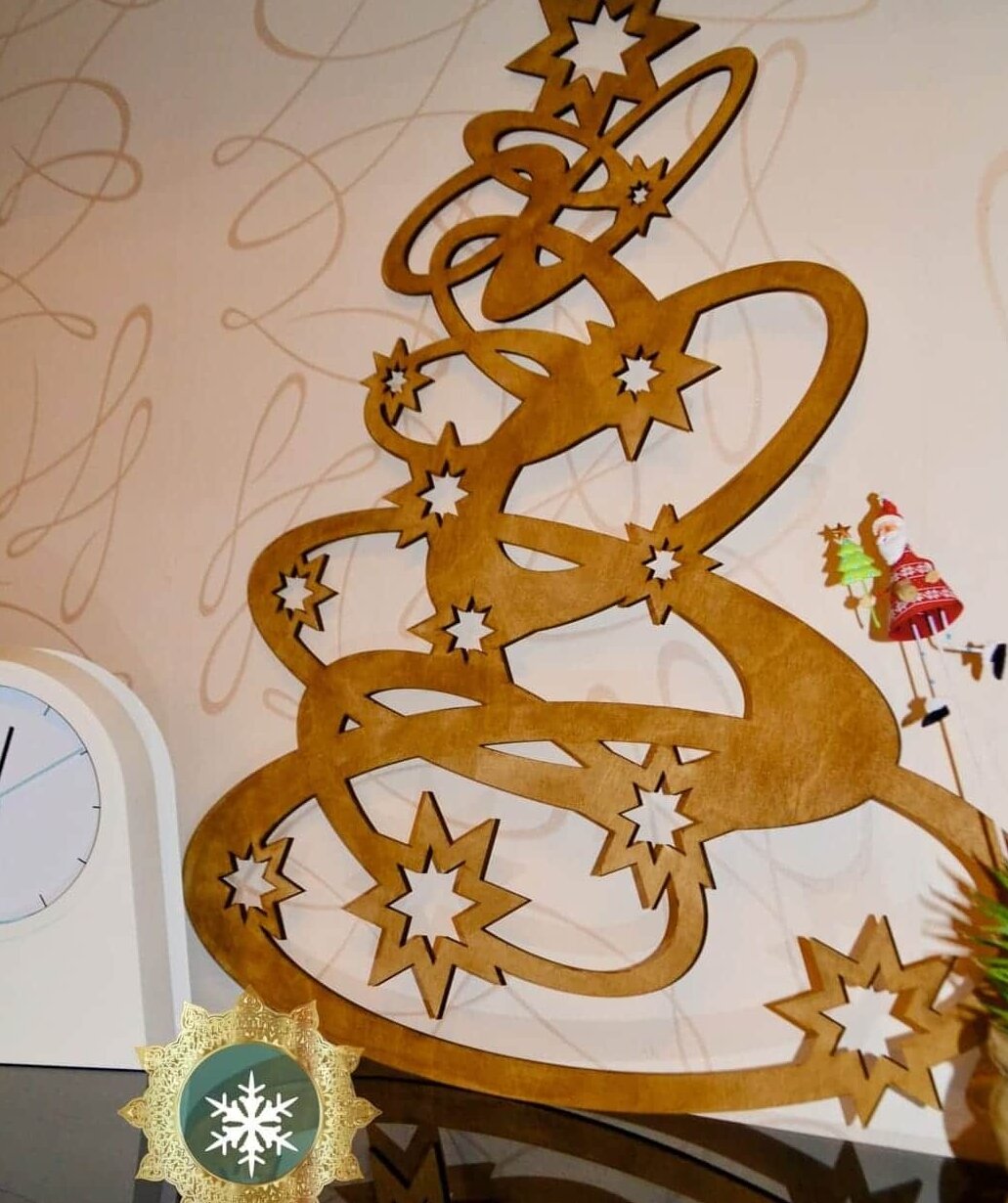 Intra απο ξύλο plywood 3mm-4mm πάχος – Ξύλινο χριστουγεννιάτικο δέντρο σε στυλ δαχτυλιδιού με ξύλο οκτώ αιχμηρά αστέρια 40x45 cm INTRAVECTRY-MY549718