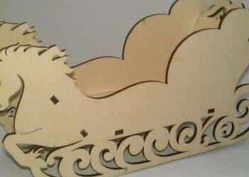 Intra απο ξύλο plywood 3mm-4mm πάχος – Έλκηθρο Άγιου Βασίλη με λίμα βάσης στροβιλισμού λουλουδιών 40x40 cm INTRAVECTRY-MY555861 - Image 1