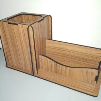 Intra απο ξύλο plywood 3mm-4mm πάχος – Ξύλινη βάση για στυλό με ξύλο θήκης επισκεπτηρίου 20x25 cm INTRAVECTRY-MY556292 - Image 1