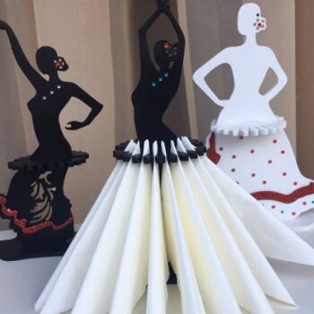 Intra απο ξύλο plywood 3mm-4mm πάχος – Συλλογή Flamenco Dancing Lady Napkin Holder Collection 40x45 cm INTRAVECTRY-MY551355 - Image 1