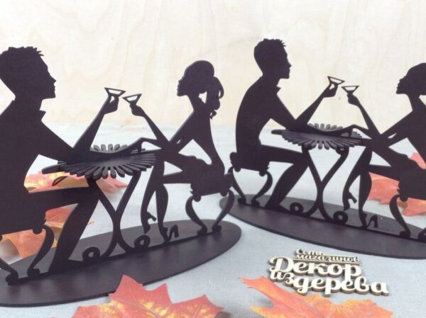1759025069_laser-cut-couple-toasting-martini-glass_1