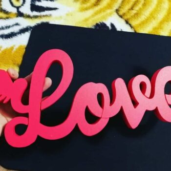 Intra απο ξύλο plywood 3mm-4mm πάχος – Ξύλινο ρομαντικό Love Word με ντεκόρ φτερών για την ημέρα του Αγίου Βαλεντίνου ξύλο DXF 10x10 cm INTRAVECTRY-MY560605 - Image 1