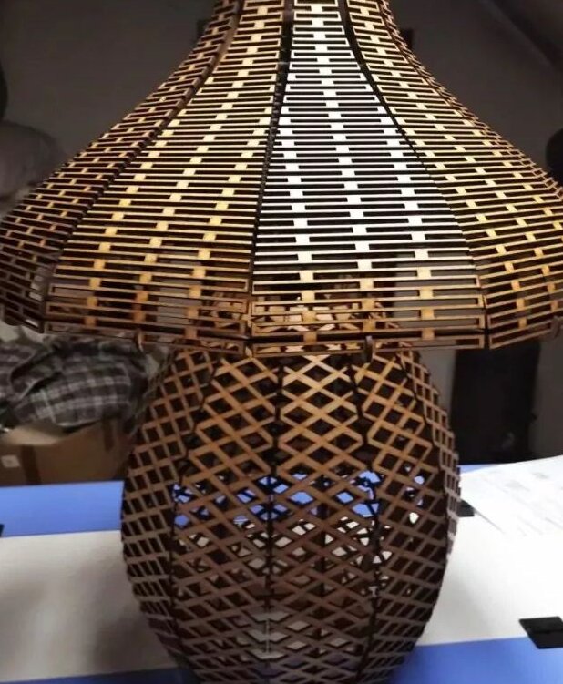 Intra απο ξύλο plywood 3mm-4mm πάχος – ξύλο αμπαζούρ τραπεζιού μεντεσέ 12x15 cm INTRAVECTRY-MY557921