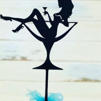 Intra απο ξύλο plywood 3mm-4mm πάχος – Κορίτσι σε ένα γυάλινο κέικ Topper ξύλο 30x30 cm INTRAVECTRY-MY554600 - Image 2