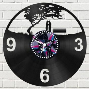 Intra απο ξύλο plywood 3mm-4mm πάχος – ξύλο ρολογιού τοίχου δίσκων βινυλίου Couple Under Tree 30x30 cm INTRAVECTRY-MY554626 - Image 1