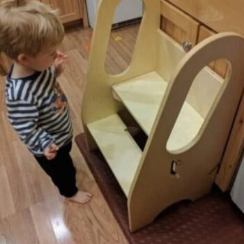 Intra απο ξύλο plywood 3mm-4mm πάχος – Κοντραπλακέ Step Stool for Kids File 25x25 cm INTRAVECTRY-MY554672 - Image 1