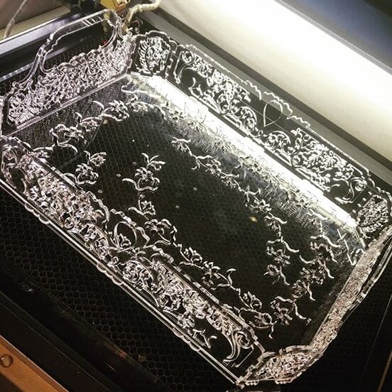 1759029883_engraved-acrylic-serving-tray-_1