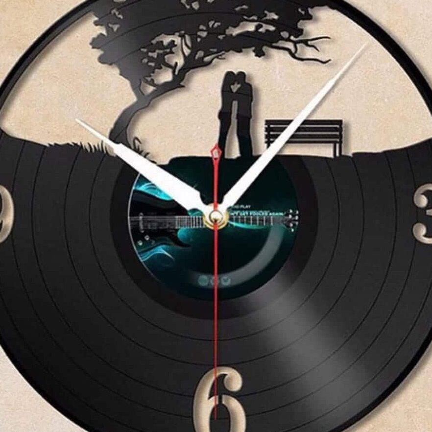 Intra απο ξύλο plywood 3mm-4mm πάχος – Ρομαντικό ξύλο ρολογιών τοίχου δίσκων βινυλίου ζευγαριού 35x40 cm INTRAVECTRY-MY560518