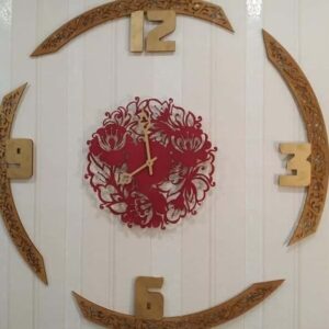 Intra απο ξύλο plywood 3mm-4mm πάχος – Ξύλινο ρολόι τοίχου τεσσάρων αριθμών με ξύλο Floral Design 15x15 cm INTRAVECTRY-MY555657