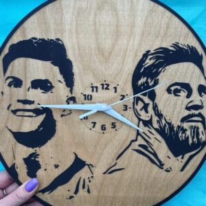 Intra απο ξύλο plywood 3mm-4mm πάχος – Ξύλινο ρολόι τοίχου για τους οπαδούς του Messi και του Ronaldo 15x15 cm INTRAVECTRY-MY561404