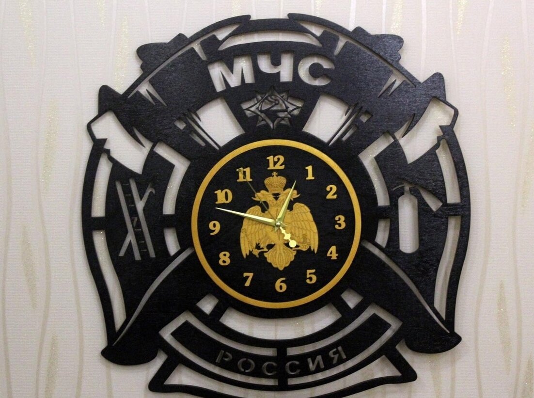 Intra απο ξύλο plywood 3mm-4mm πάχος – Ρολόι τοίχου βινυλίου με ξύλο λογότυπου του Υπουργείου Έκτακτης Ανάγκης της Ρωσίας 40x40 cm INTRAVECTRY-MY560809