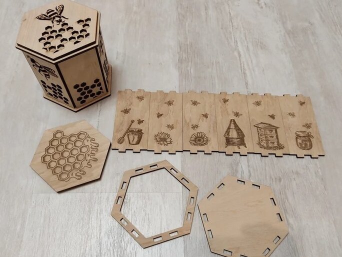 Intra απο ξύλο plywood 3mm-4mm πάχος – Ξύλινο κουτί για βάζα μελιού με ξύλο συλλογής Ξυλογραφίας 25x30 cm INTRAVECTRY-MY557750