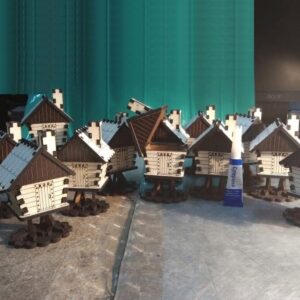 Intra απο ξύλο plywood 3mm-4mm πάχος – ξύλο Ξύλινο Μικρό Μεσαιωνικό Σπίτι 20x25 cm INTRAVECTRY-MY556061