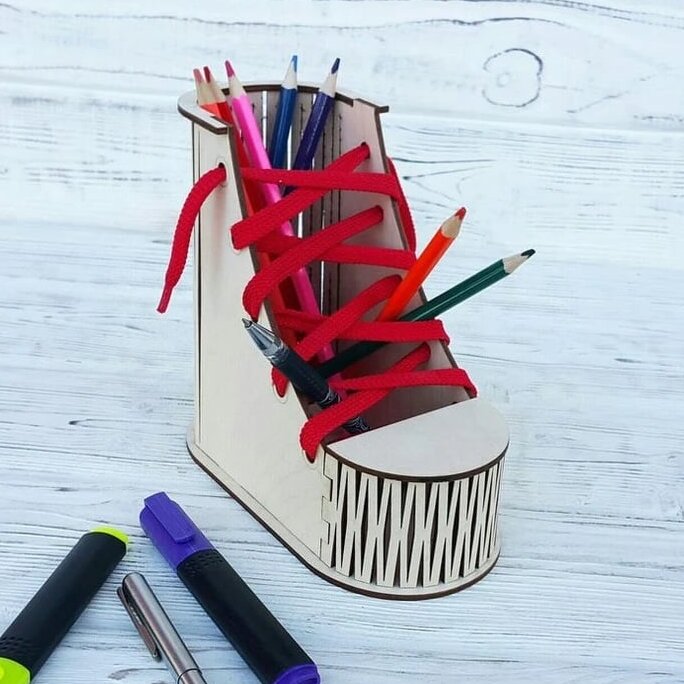 Intra απο ξύλο plywood 3mm-4mm πάχος – Ξύλινο ξύλο θήκης στυλό σε σχήμα παπουτσιού 40x40 cm INTRAVECTRY-MY558481