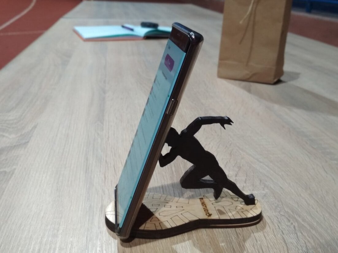 Intra απο ξύλο plywood 3mm-4mm πάχος – Βάση τηλεφώνου για τρέξιμο αθλητή 50x60 cm INTRAVECTRY-MY558538