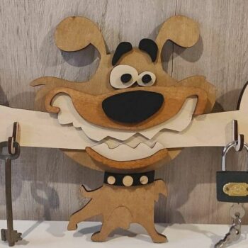 Intra απο ξύλο plywood 3mm-4mm πάχος – Κρεμάστρα για μπρελόκ τοίχου σκύλου 35x40 cm INTRAVECTRY-MY557616 - Image 1