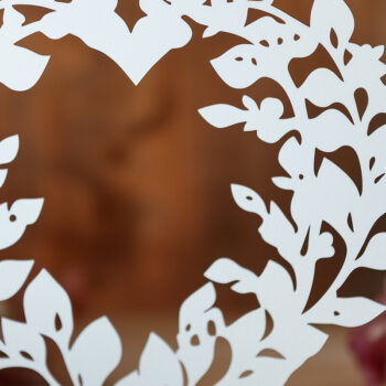 Intra απο ξύλο plywood 3mm-4mm πάχος – Paper Cut Heart Wreath Δίασταση  20x20 cm INTRAFABR-112936402 - Image 1
