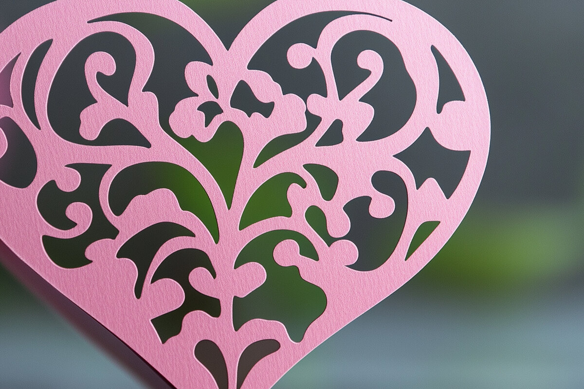 Intra απο ξύλο plywood 3mm-4mm πάχος – Κοπή χαρτιού Scalloped Heart Δίασταση  20x20 cm INTRAFABR-115548001