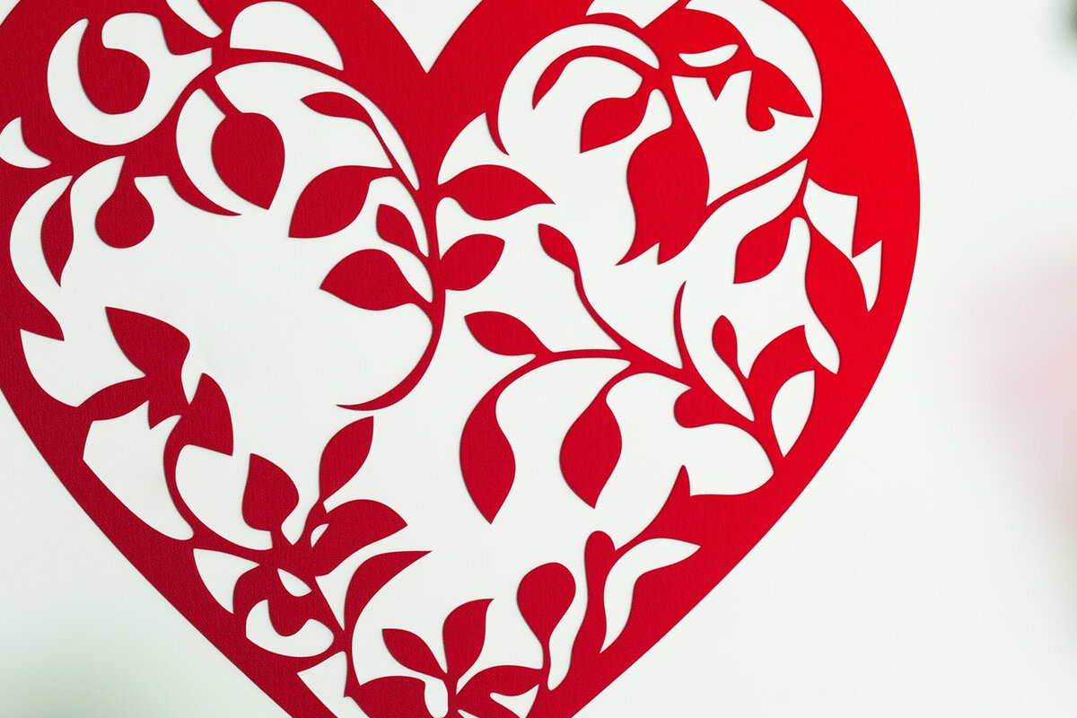 Intra απο ξύλο plywood 3mm-4mm πάχος – Κοπή χαρτιού Scalloped Heart Δίασταση  20x20 cm INTRAFABR-115545256