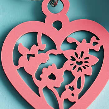 Intra απο ξύλο plywood 3mm-4mm πάχος – Κοπή χαρτιού Μπρελόκ για την ημέρα του Αγίου Βαλεντίνου Δίασταση  5x5 cm INTRAFABR-114010167 - Image 1