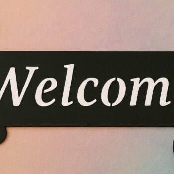Intra απο ξύλο plywood 3mm-4mm πάχος – Paper Cut Sign Welcome Δίασταση  40x30 cm INTRAFABR-119970387 - Image 1