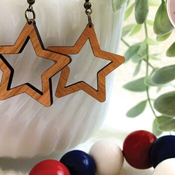 Intra απο ξύλο plywood 3mm-4mm πάχος – Σκουλαρίκια λέιζερ Patriotic Star Δίασταση  5x5 cm INTRAFABR-74152050 - Image 2