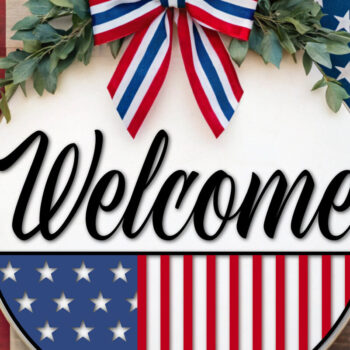 Intra απο ξύλο plywood 3mm-4mm πάχος – Patriotic Welcome Door Design Δίασταση  40x30 cm INTRAFABR-118424982 - Image 2