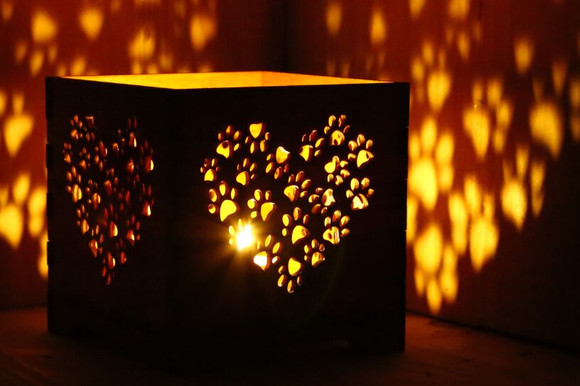 Intra απο ξύλο plywood 3mm-4mm πάχος – Κηροπήγιο Paws Heart, Φανάρι τσαγιού Δίασταση  20x20 cm INTRAFABR-108405484