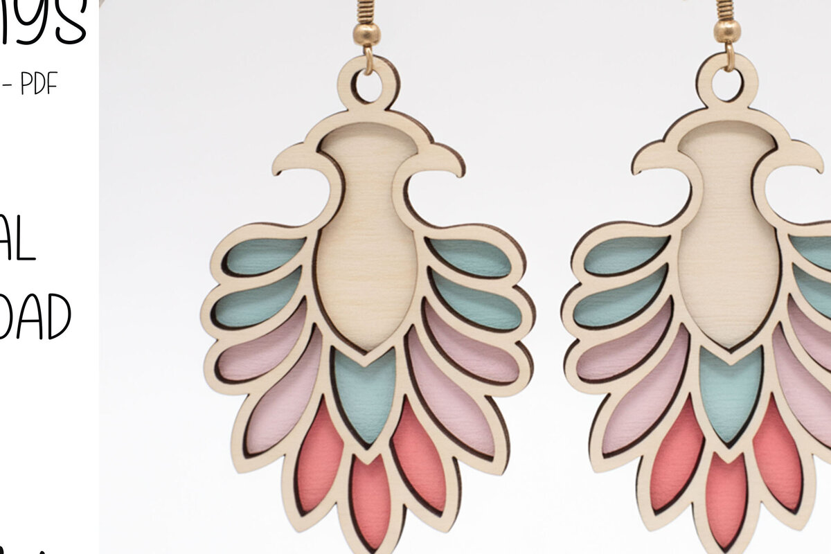 Intra απο ξύλο plywood 3mm-4mm πάχος – Σκουλαρίκια με πούπουλα παγωνιού Δίασταση  5x5 cm INTRAFABR-123009339