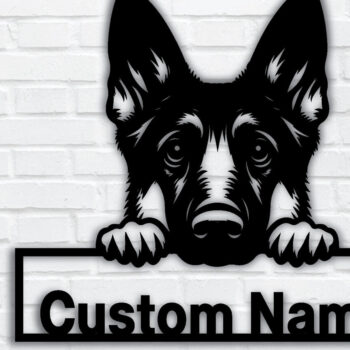 Intra απο ξύλο plywood 3mm-4mm πάχος – Πινακίδα με μεταλλικό όνομα Peeking Dog, Teelaunch Δίασταση 20x20 cm INTRAFABR-95098723 - Image 1