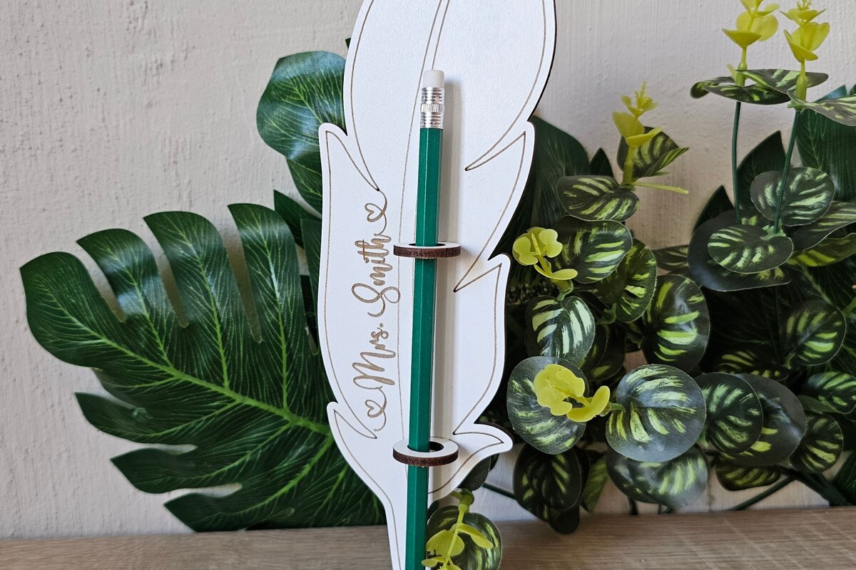 Intra απο ξύλο plywood 3mm-4mm πάχος – Αρχείο κοπής με λέιζερ με φτερό θήκης στυλό Δίασταση  20x20 cm INTRAFABR-119664794