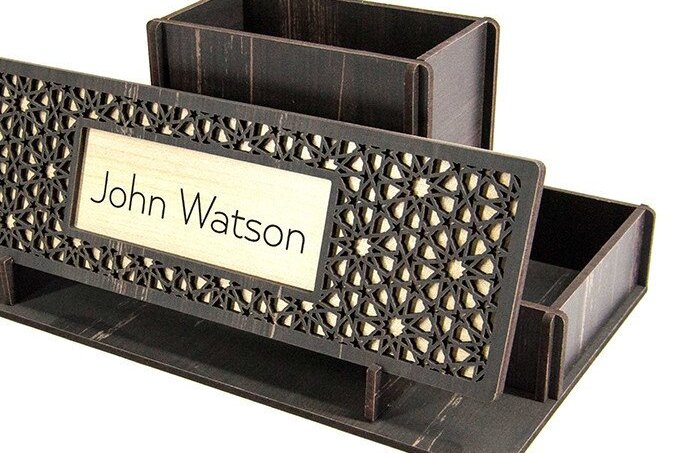 Intra απο ξύλο plywood 3mm-4mm πάχος – Στυλόθήκη με πινακίδα Δίασταση  20x20 cm INTRAFABR-38044769