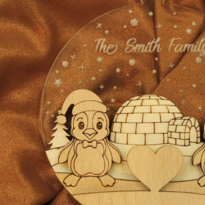 Intra απο ξύλο plywood 3mm-4mm πάχος – Πακέτο χριστουγεννιάτικων στολιδιών Family Penguin Δίασταση 20x20 cm INTRAFABR-82458252