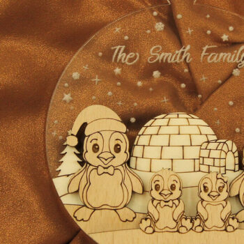 Intra απο ξύλο plywood 3mm-4mm πάχος – Πακέτο χριστουγεννιάτικων στολιδιών Family Penguin Δίασταση 20x20 cm INTRAFABR-82458252 - Image 4