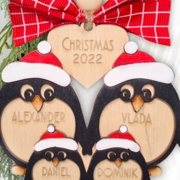 Intra απο ξύλο plywood 3mm-4mm πάχος – Οικογενειακό Στολίδι Penguin Δίασταση  20x20 cm INTRAFABR-84741676 - Image 1