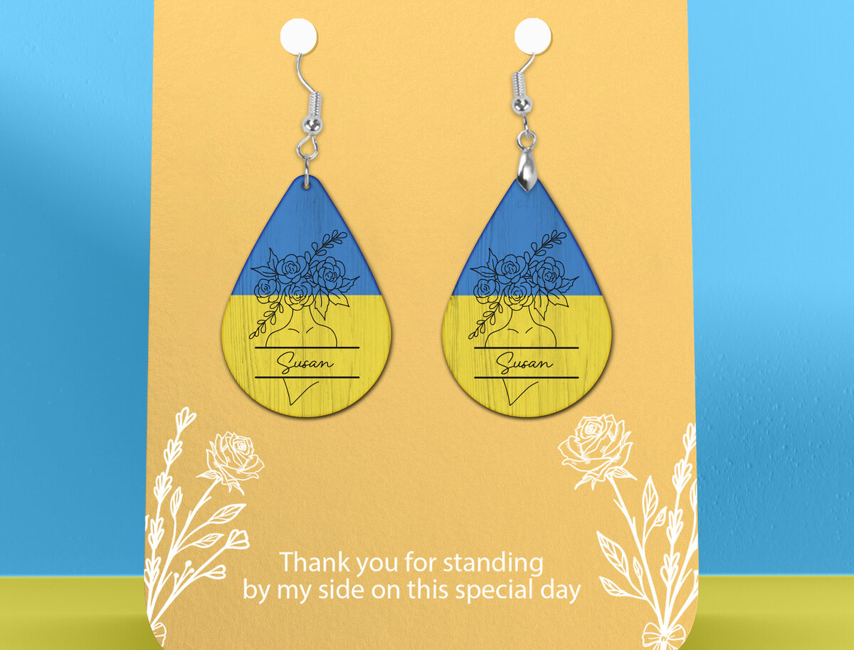 Intra απο ξύλο plywood 3mm-4mm πάχος – Εξατομικευμένο σκουλαρίκι Girl Flower Ukraine Δίασταση  5x5 cm INTRAFABR-26596604