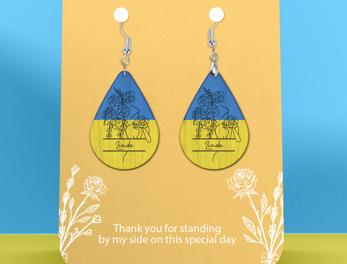 Intra απο ξύλο plywood 3mm-4mm πάχος – Εξατομικευμένο σκουλαρίκι Girl Flower Ukraine Δίασταση  5x5 cm INTRAFABR-26595525