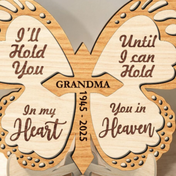 Intra απο ξύλο plywood 3mm-4mm πάχος – Εξατομικευμένο Cutfile Memorial Sign Δίασταση  40x30 cm INTRAFABR-118129576 - Image 1