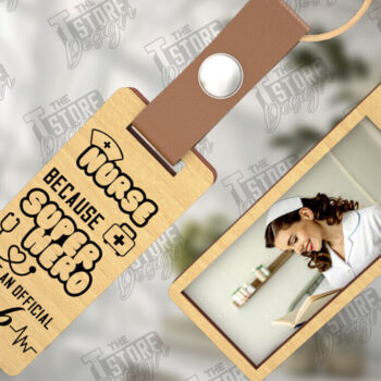 Intra απο ξύλο plywood 3mm-4mm πάχος – Εξατομικευμένο Μπρελόκ Νοσοκόμας με Φωτογραφία Δίασταση  5x5 cm INTRAFABR-111798827 - Image 1